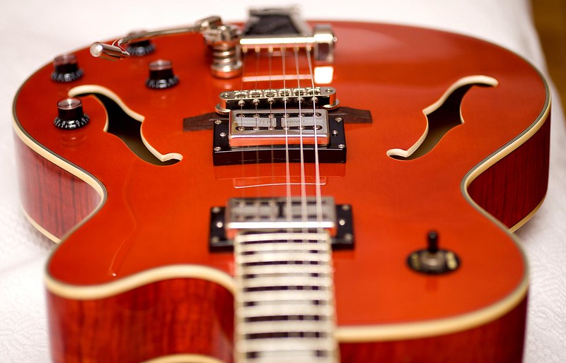 Epiphone Emperor Swingster