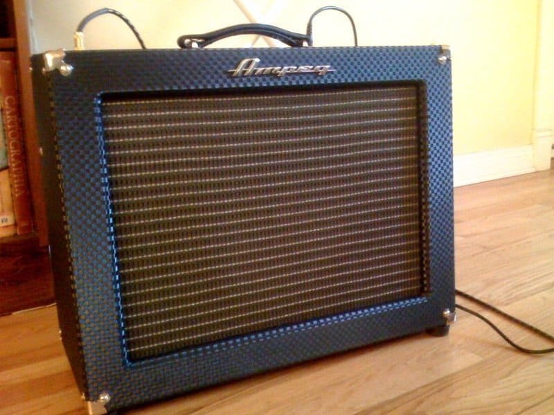 guitar amplifier