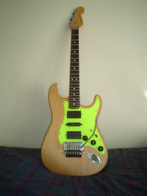 fender standart stratocaster