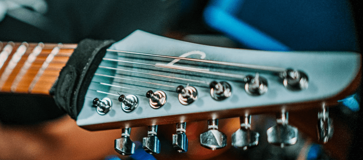 Ninja R Performance Multiscale 6-String