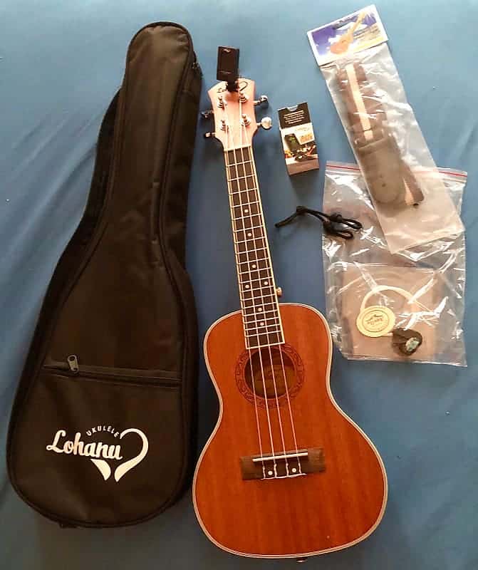 Lohanu Concert Natural Ukulele | Guitar Center