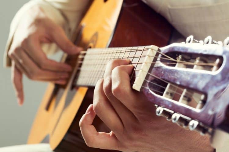 playing guitar Routine