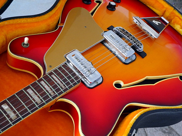 Fender Coronado II