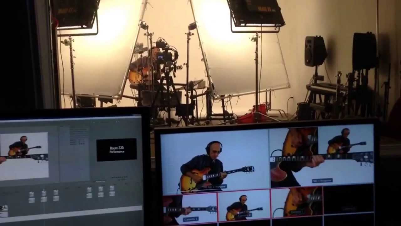 Larry Carlton Studio Tricks