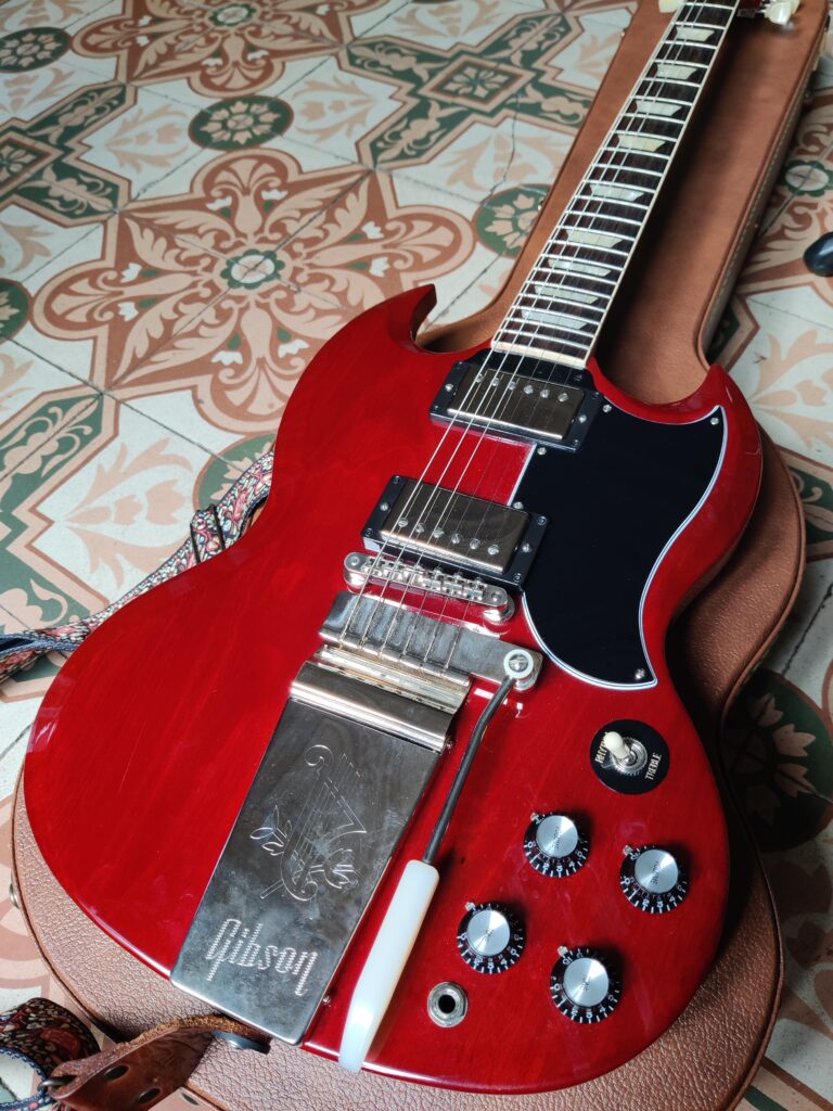 Gibson SG Standard '61 Maestro Vibrola