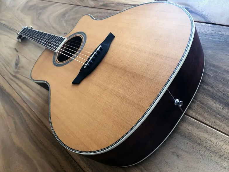 Orangewood Hudson Spruce