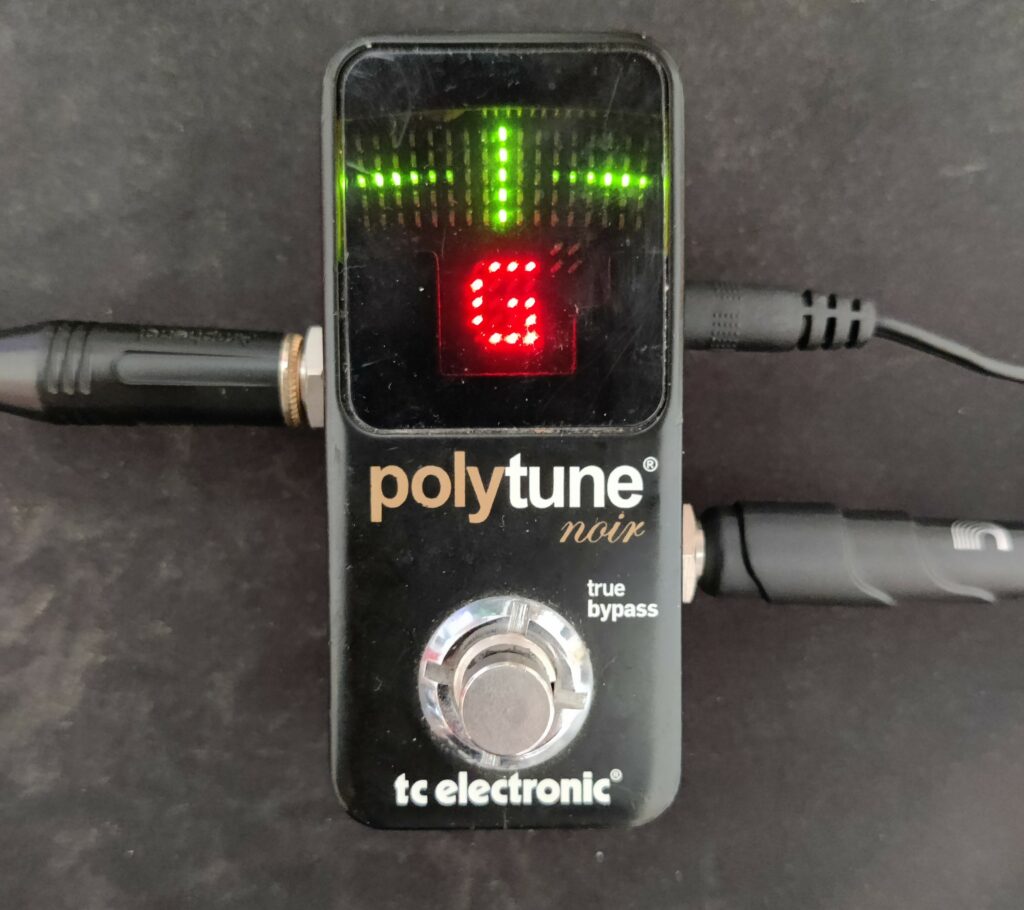 TC Electronic Polytune Noir in Chromatic Tuning Mode