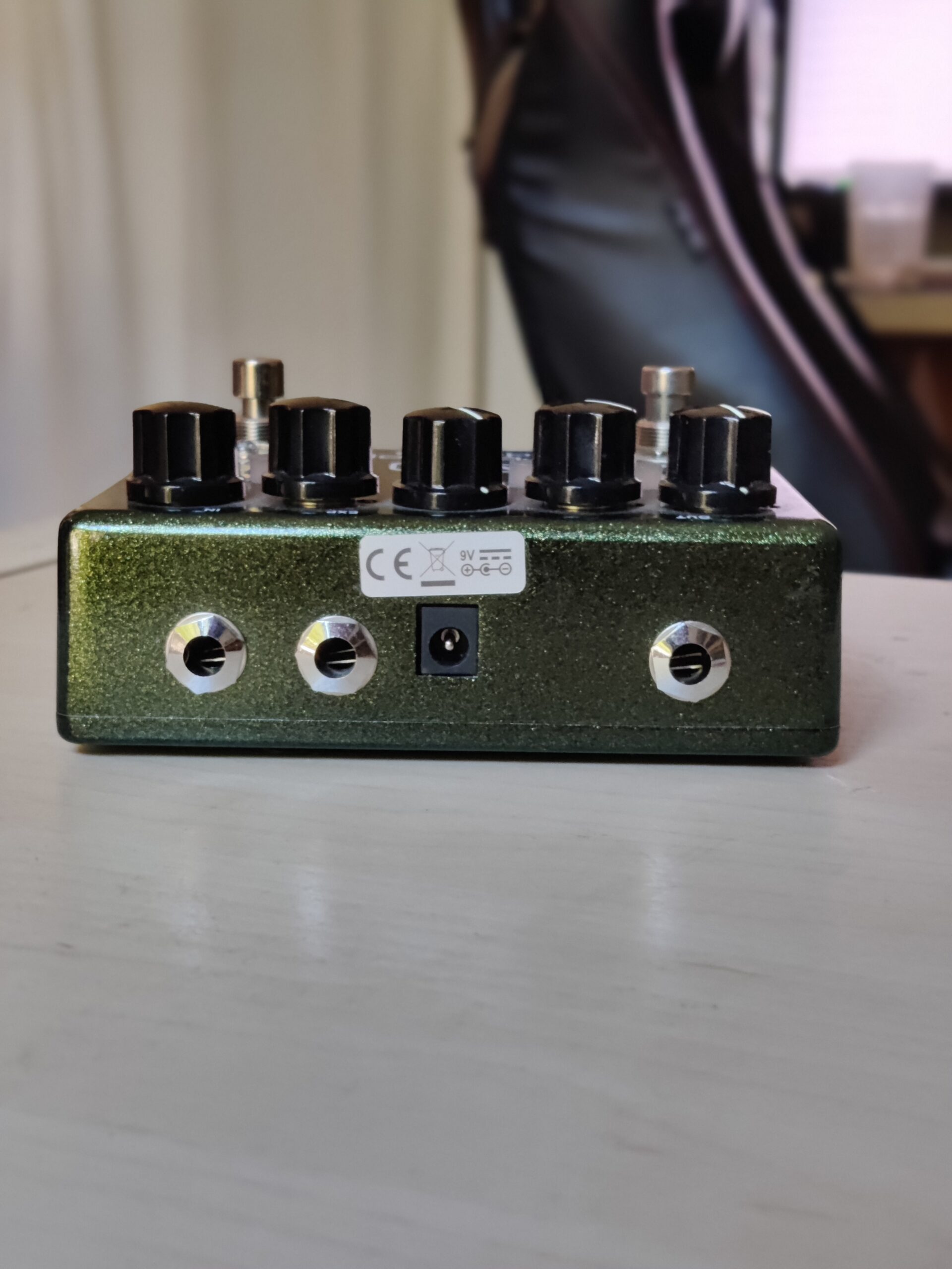 MXR Carbon Copy Deluxe Inputs