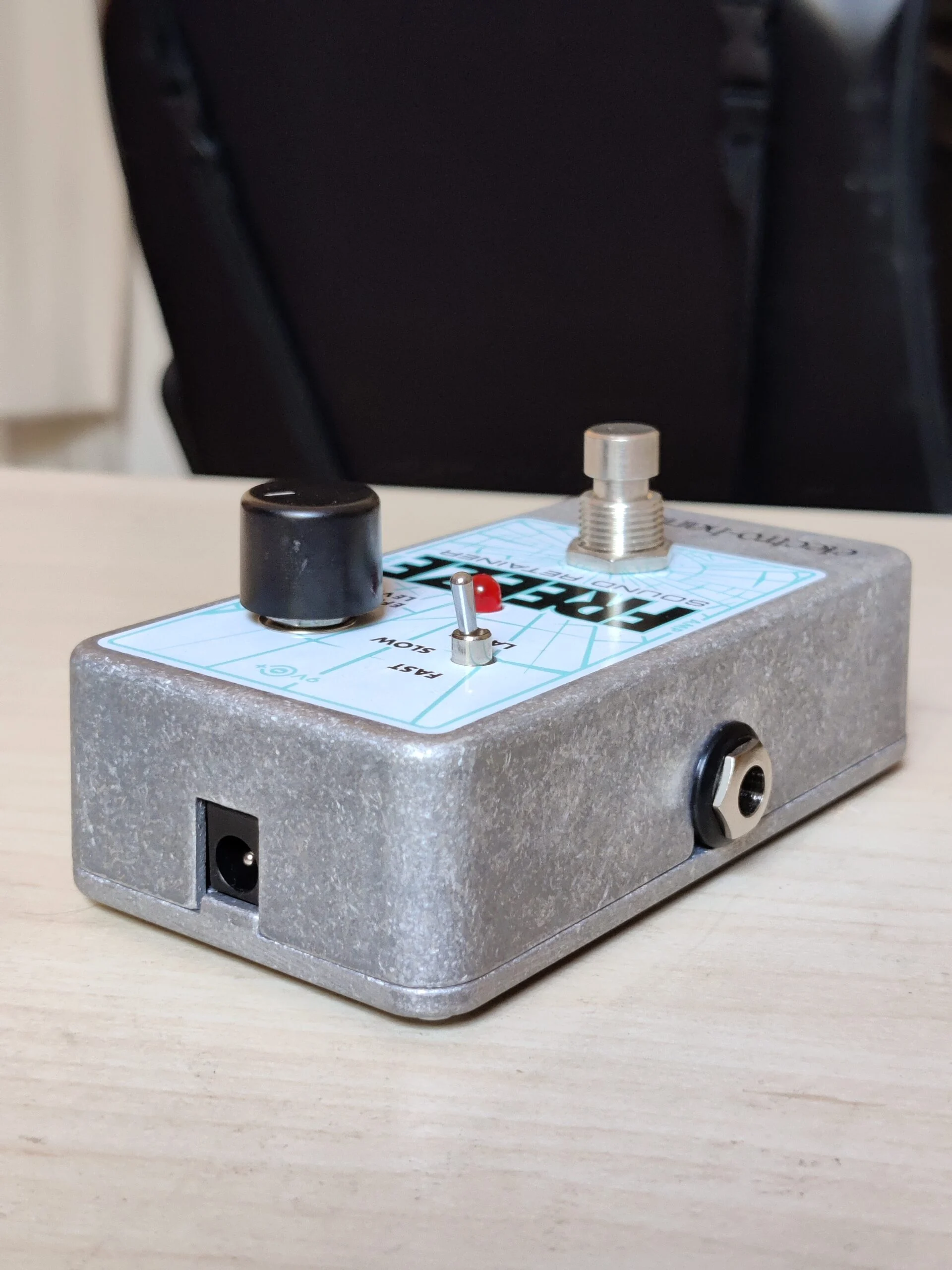 electro harmonix pedal features