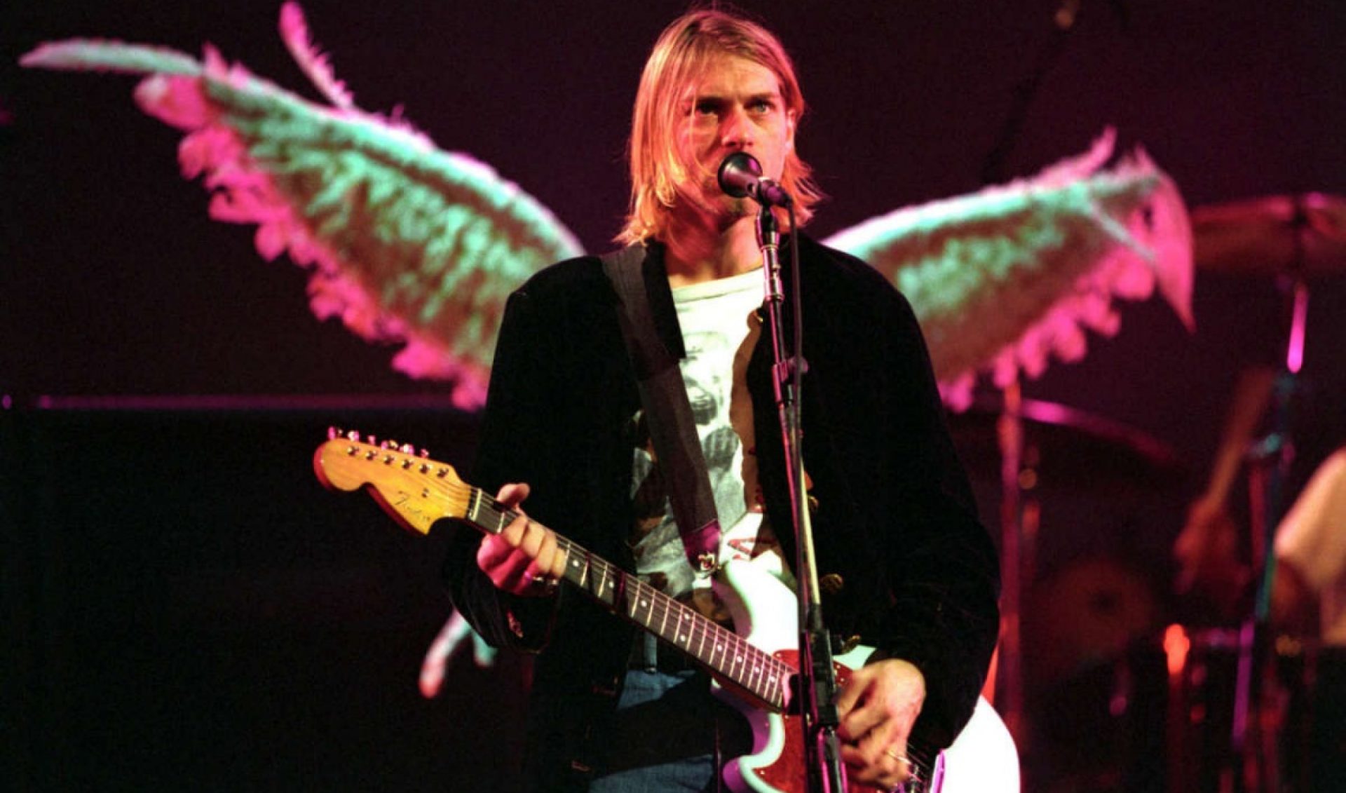 kurt cobain electric guitar