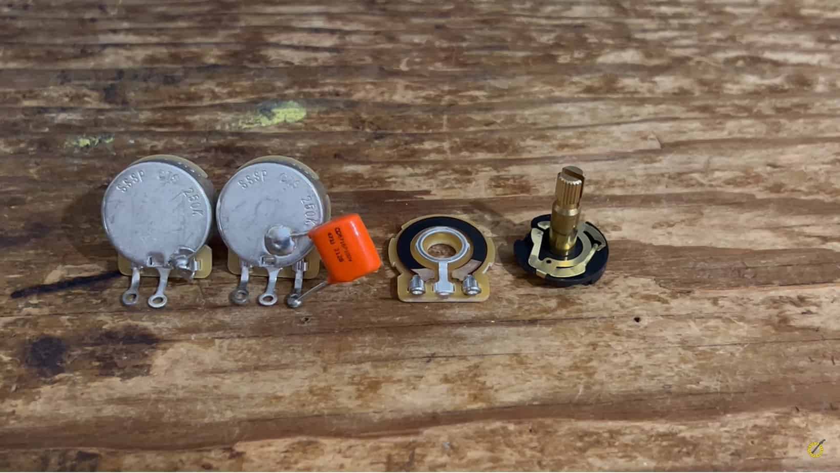 volume and tone control of pot